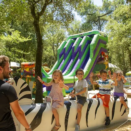 Club Bleues Les Jardins De L'atlantique