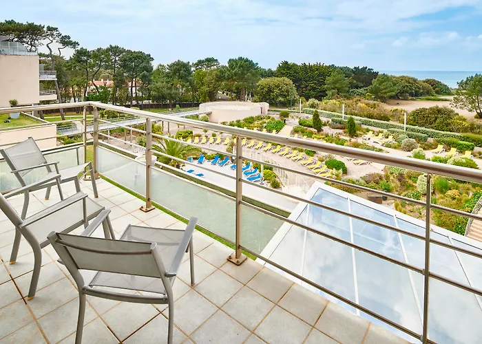 Hotel Club Bleues Les Jardins De L'atlantique 3*